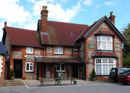 The Rose & Crown Bulford Exterior foto